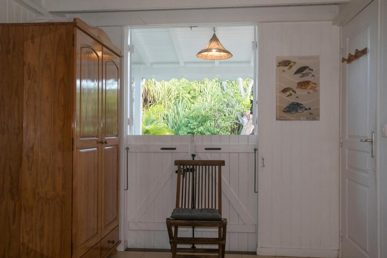 Gite Le Colibri Chez Pascale Et Laurent Bungalow Cannelle Avec Reserve D'Eau Saint-Francois  Eksteriør bilde